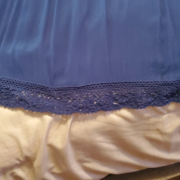 Blouse - Picture 2 of 4